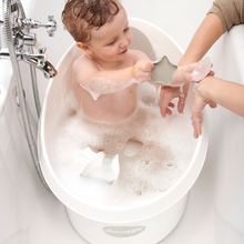 Load image into Gallery viewer, Shnuggle - Toddler Bath Tub
